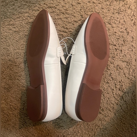 LOFT Women’s Modern Penny Loafers - Picture 3 of 4